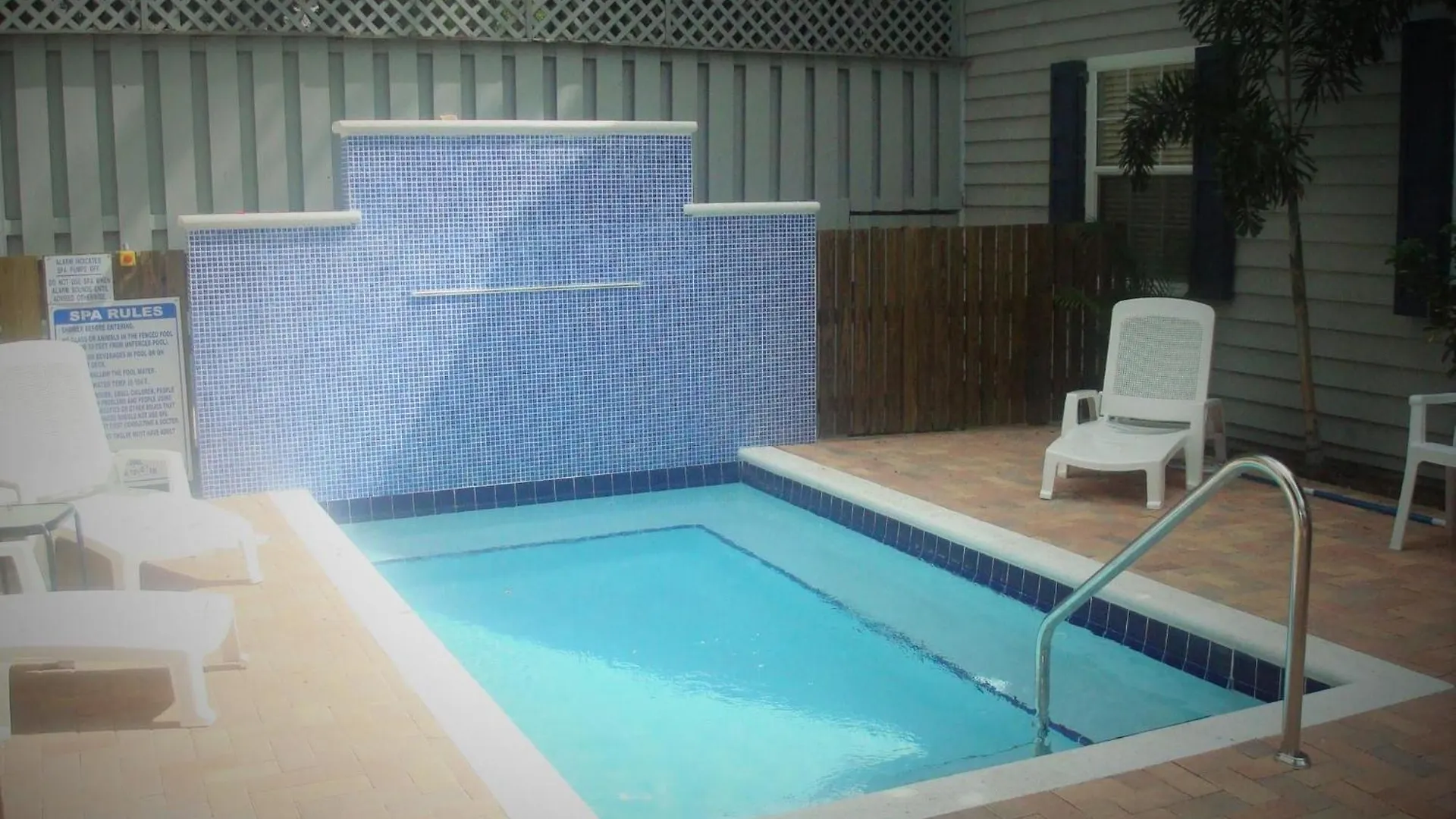 Nassau Suite Key West Holiday home