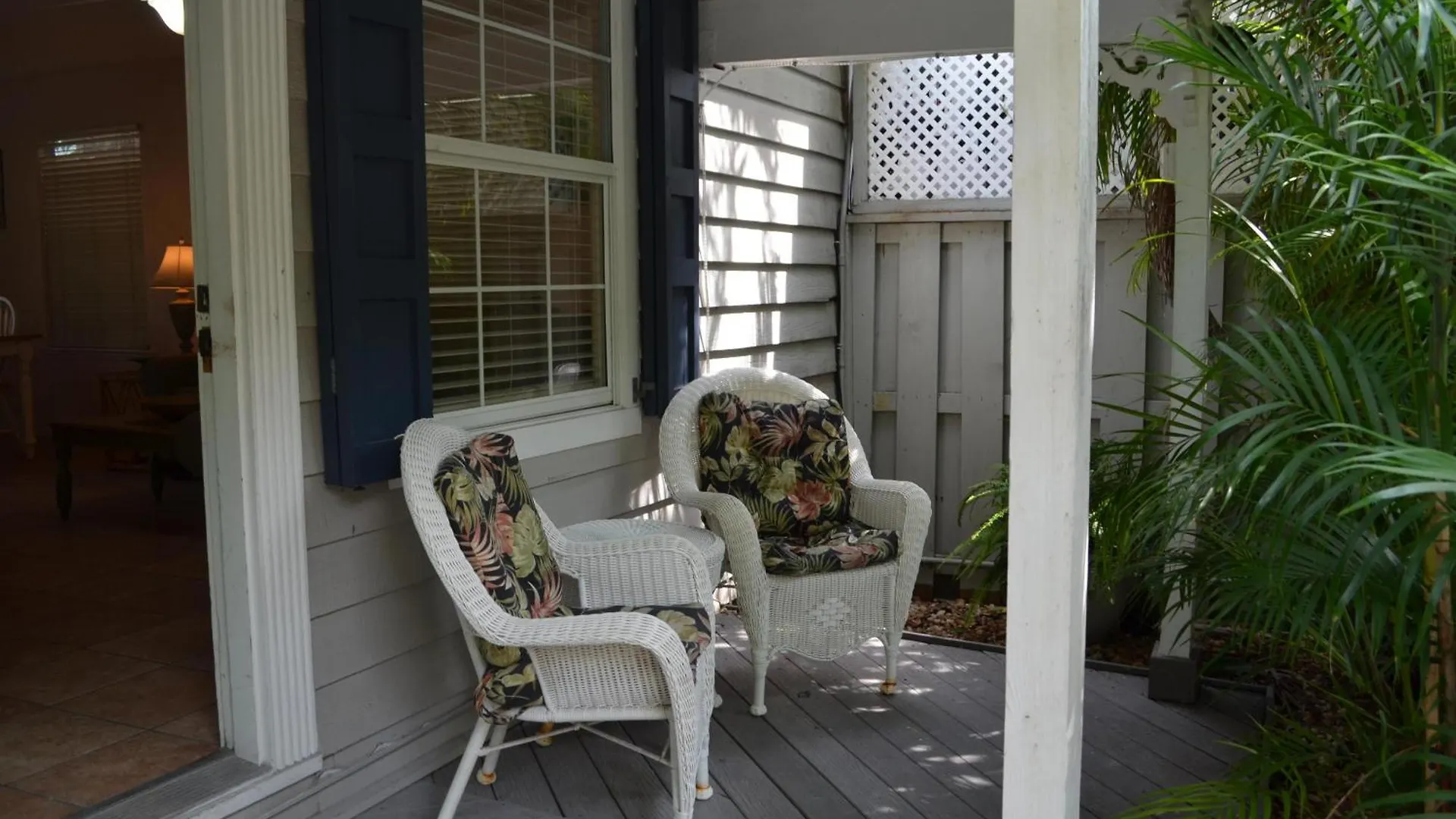 Nassau Suite Key West